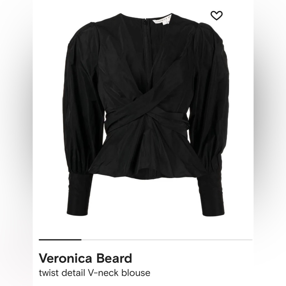 Veronica Beard
twist detail V-neck blouse